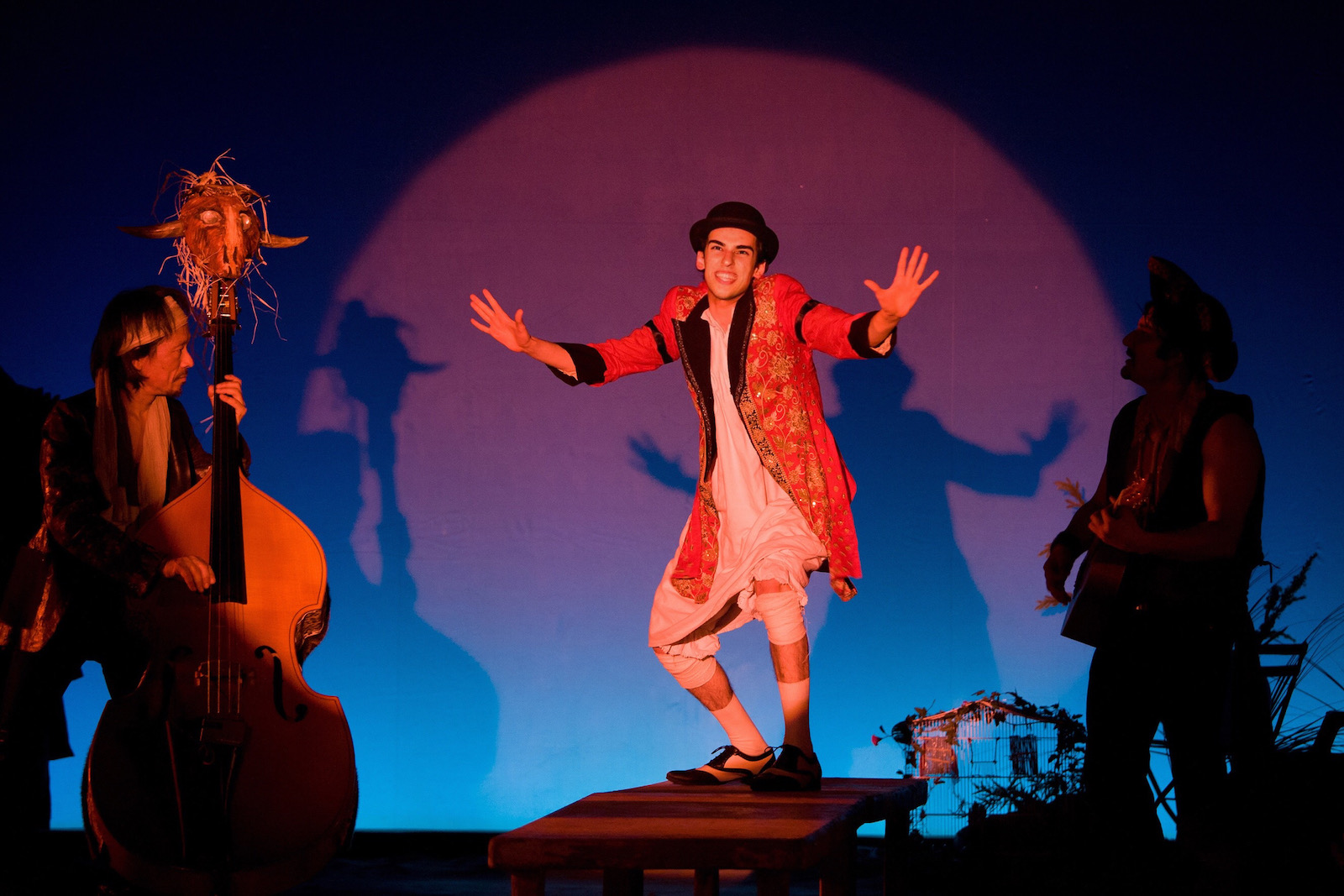 Nuno Roque performing as John Darling in Peter Pan - Irina Brook - Theatre de Paris